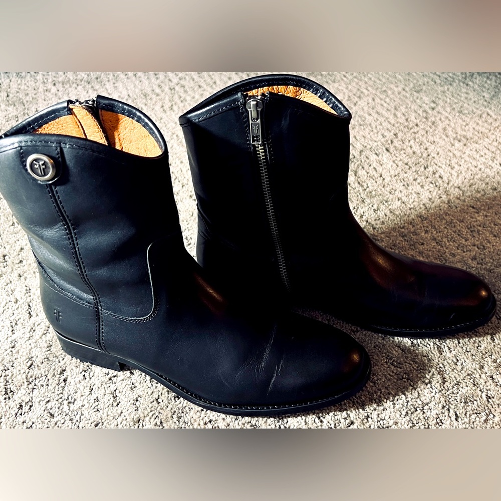 Frye - Melissa Button Short 2 Zip Ankle Boots Booties - Black - Sz 8